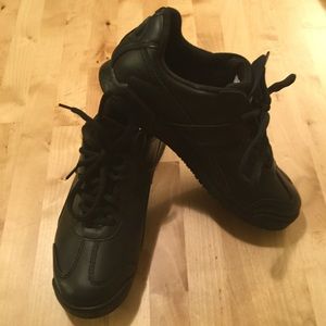 NWOB SFC work shoes,make me offer price not firm.